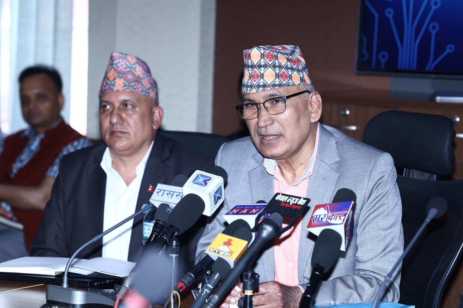 बजेट नागरिकको कान पवित्र पार्न ल्याएको होइन, कार्यान्वयन गर्न ल्याएको हो :अर्थमन्त्री